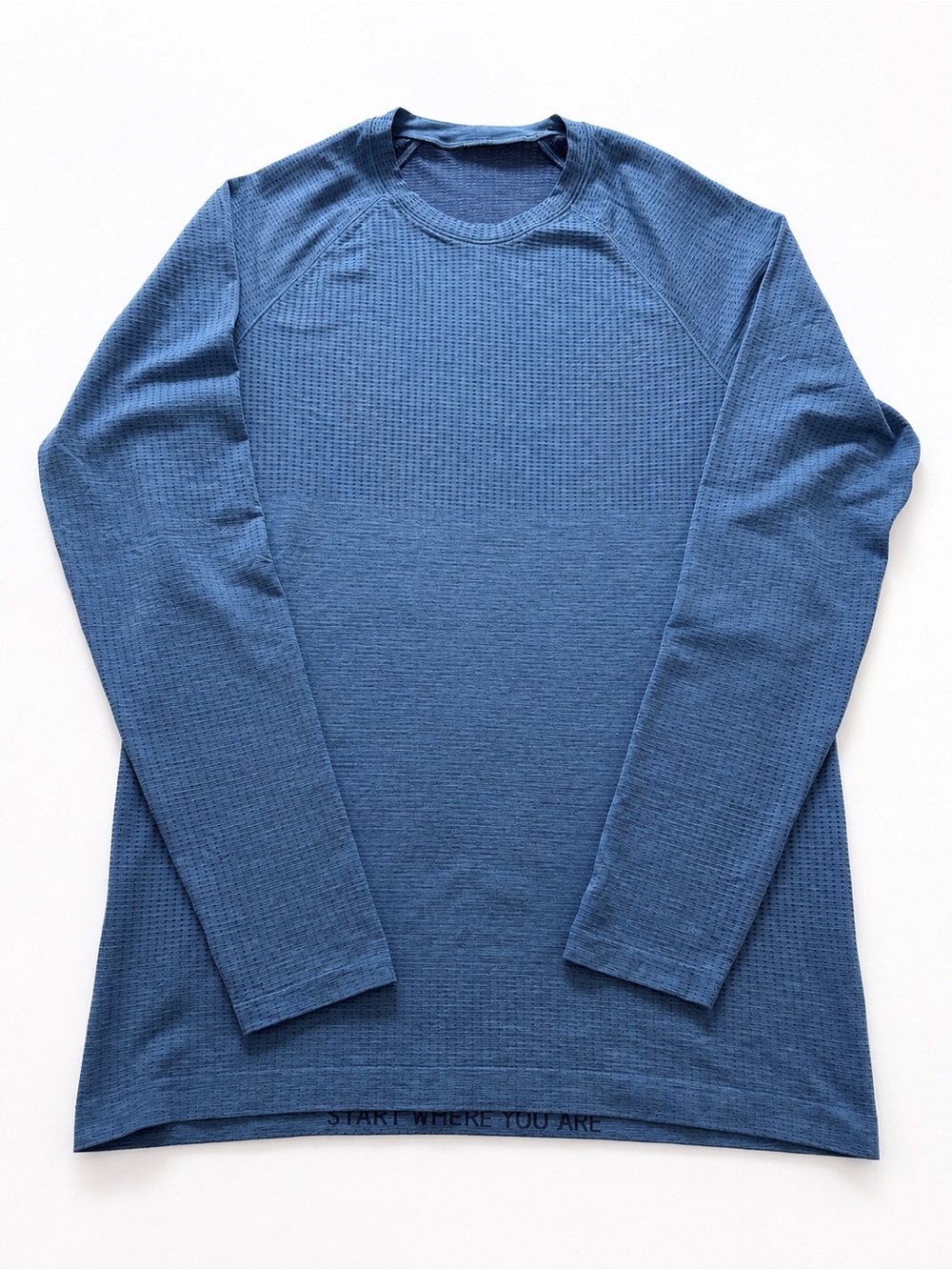Men’s LuluLemon vent tech long sleeve shirt